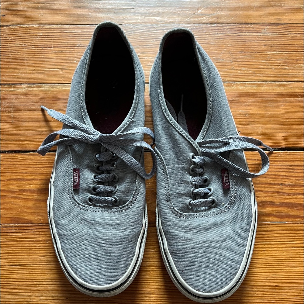 Vans Authentic Lowpro Shoe Unisex Women’s 9.0/Mens 7.5 Gray Canvas Sneakers
